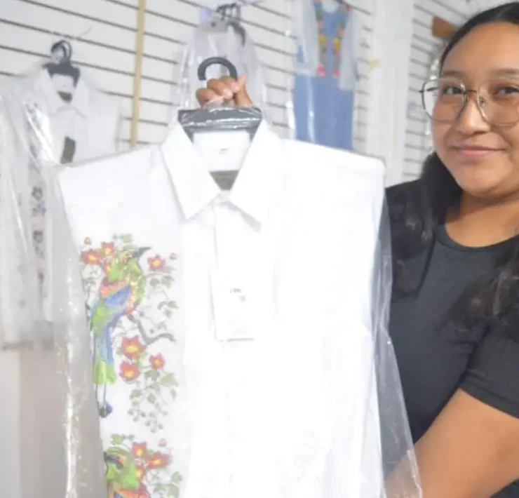 Industria del vestido impulsa la economía yucateca con gran éxito en Xmatkuil 2025