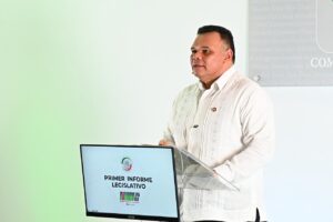 El senador Rolando Zapata Bello destacó su compromiso con la democracia y la justicia social, fortaleciendo la seguridad sin poner en riesgo la soberanía de México.