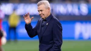 Javier Aguirre observa con atención el desempeño del Tricolor, consciente de que los próximos microciclos serán clave para definir la base rumbo al Mundial 2026.