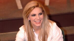 Manola Díez se mantuvo al margen durante la intensa pelea en La Granja Vip, aunque su nombre fue el detonante del enfrentamiento entre Alfredo Adame y El Patrón.