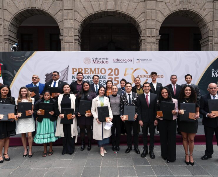 Sheinbaum coloca al deporte como política de Estado y reconoce a atletas con el Premio Nacional de Deportes 2025