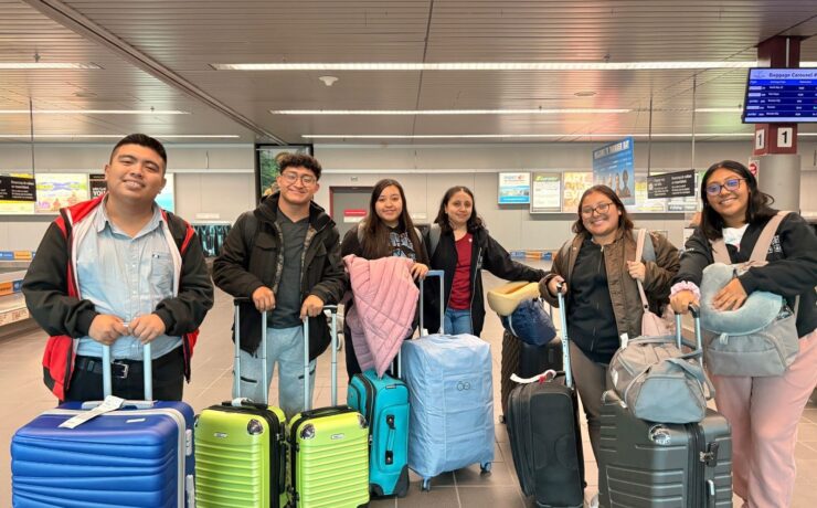 Jóvenes concluyen intercambio académico en Canadá con apoyo del Renacimiento Maya