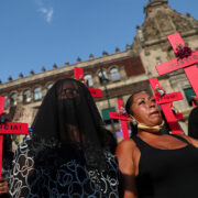 Víctimas que sobreviven al ataque, pero no al sistema: las otras secuelas de la tentativa de feminicidio en México