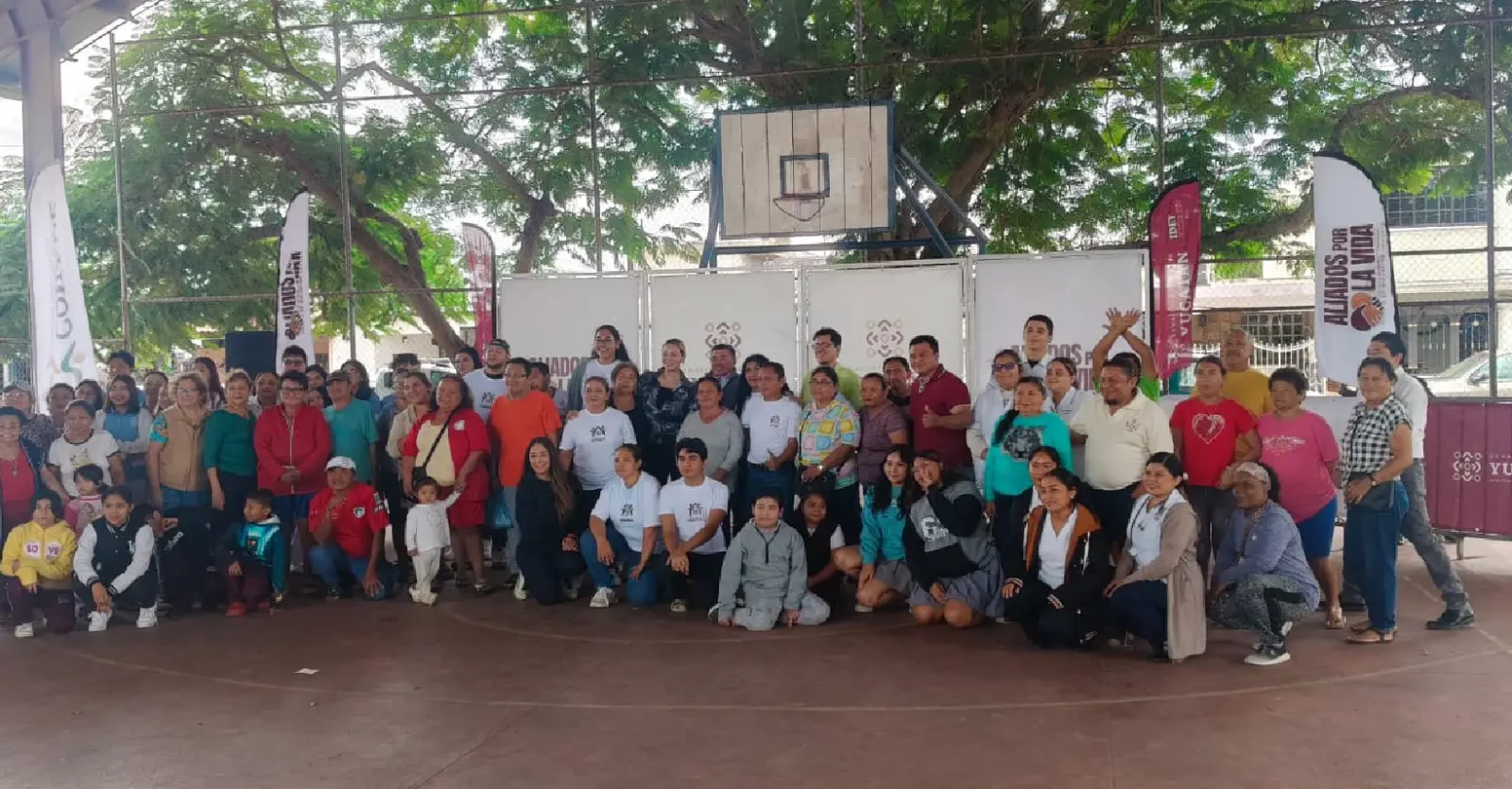 ¡Impactante apoyo comunitario! La Feria de la Salud llegó a la Serapio Rendón