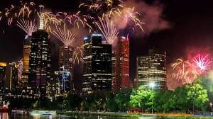 El Año Nuevo avanza como una ola de este a oeste, pasando por Asia, Europa y América, mostrando cómo el mundo celebra en distintos horarios la llegada del 2026.