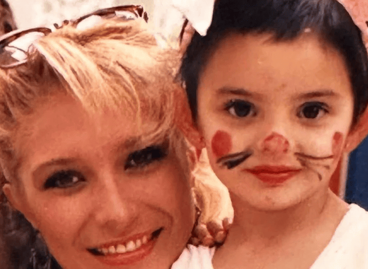 Aislinn Derbez dedica emotiva despedida a su madre