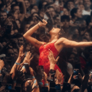 Dua Lipa llena el GNP en su primera noche, un show para recordar