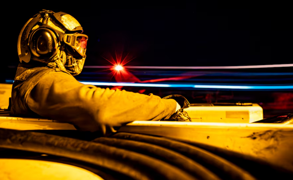 Entrenamientos anfibios y fuego real