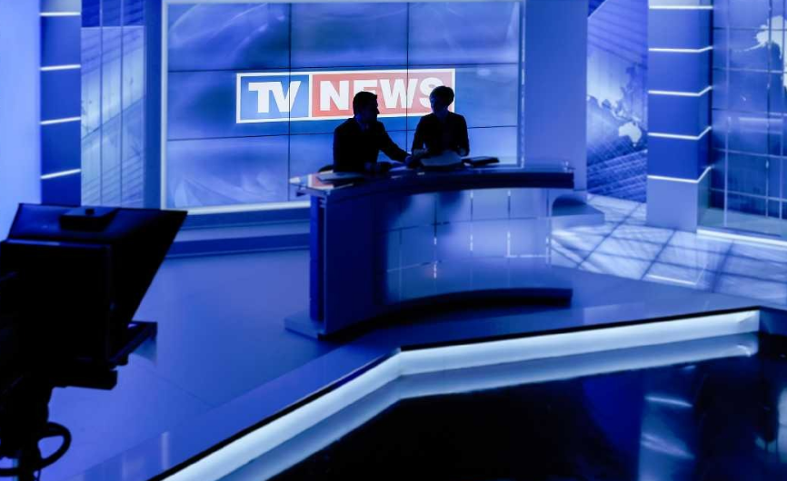 Entrevistado fallece durante una entrevista en vivo debido a un ataque al corazón