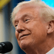 Trump congela el asilo a 19 países en su lucha contra la migración