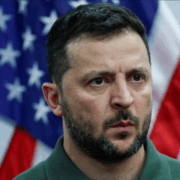 Delegados de Ucrania y EEUU discuten por tercer día buscando la paz