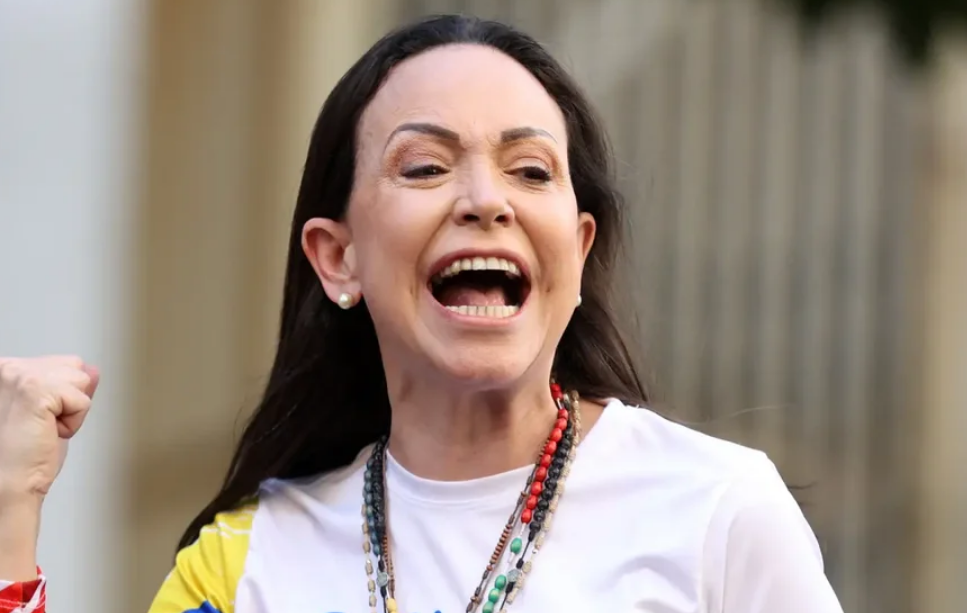 Corina Machado anuncia que viajará a Oslo para recibir su Nobel