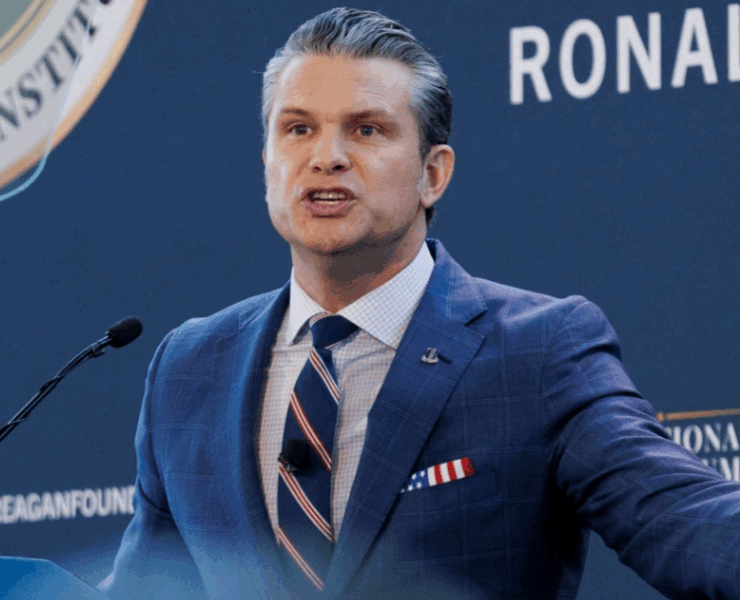 El jefe del Pentágono en el ojo del huracán, escándalos azotan la puerta