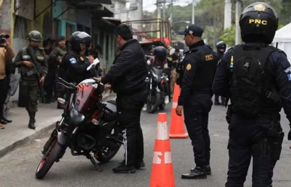 Enfrentamiento en la frontera de México deja fallecidos y heridos