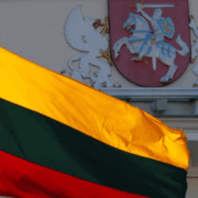 Lituania declara estado de emergencia por oleada de contrabando provenientes de Bielorrusia