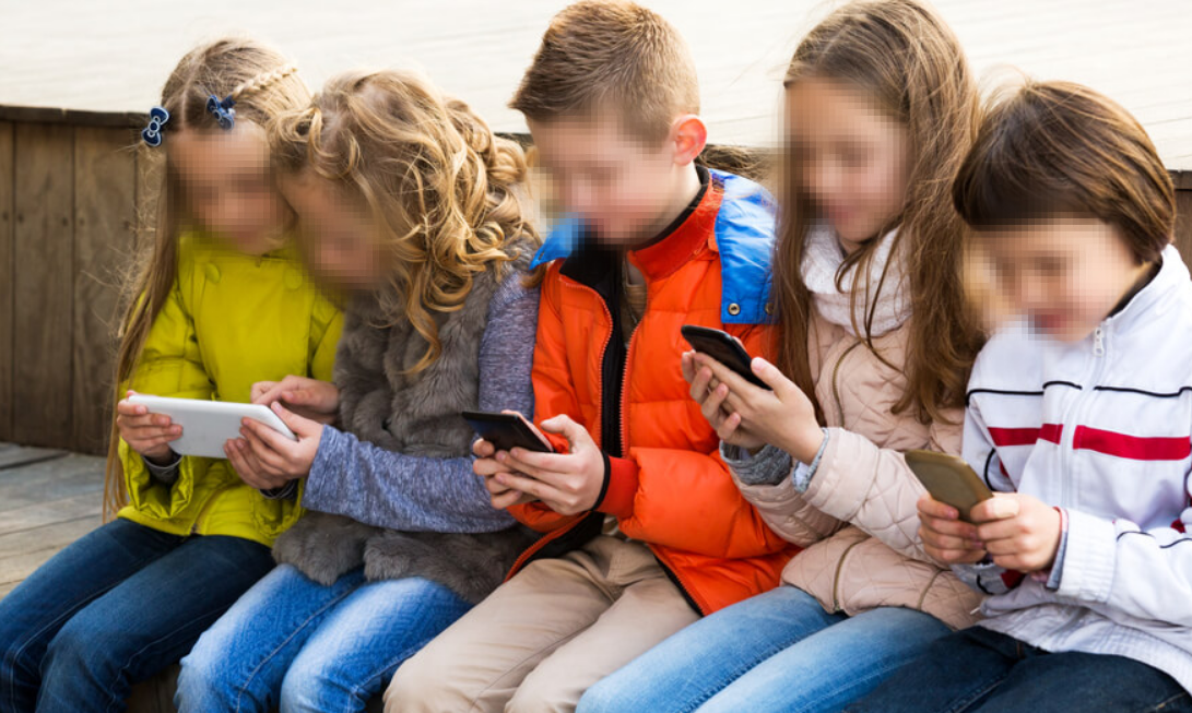 Australia prohíbe las redes sociales para los menores de edad, un cambio drástico ¿Funcionará?