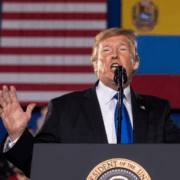 Senado de EEUU frenará cualquier acción militar en Venezuela