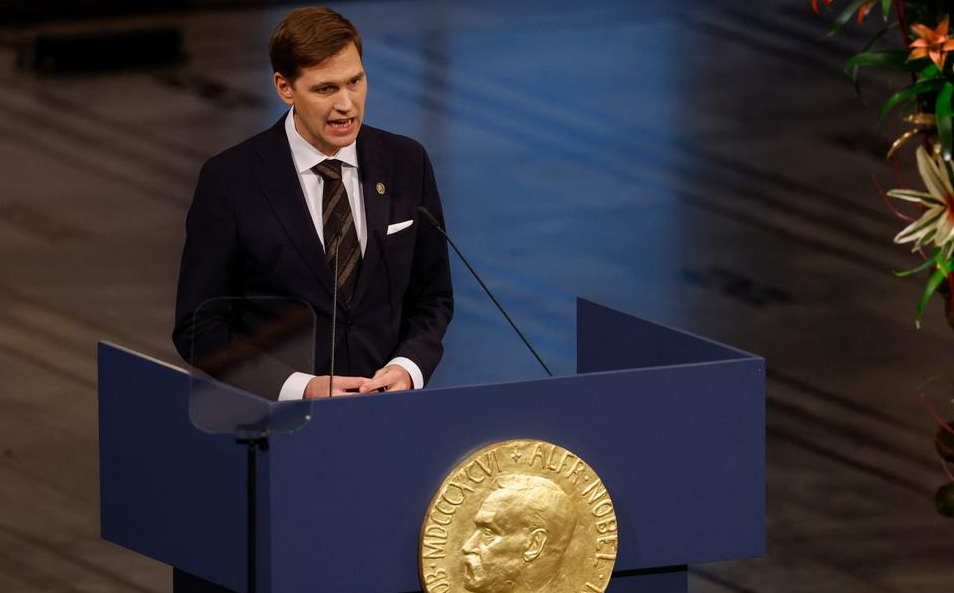 El comité del Nobel insta a Maduro a dimitir y denuncia la crisis migratoria