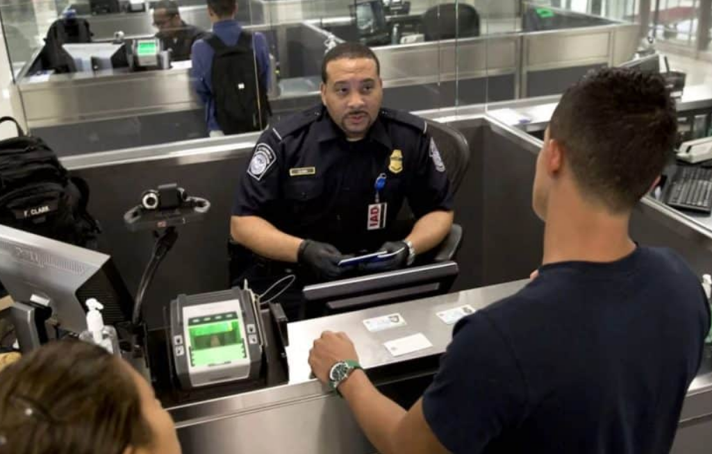 EEUU pedirá historial de redes sociales para poder entrar al país