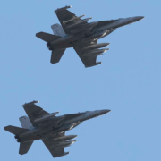 Aviones de combate sobrevuelan Venezuela durante unos 40 minutos