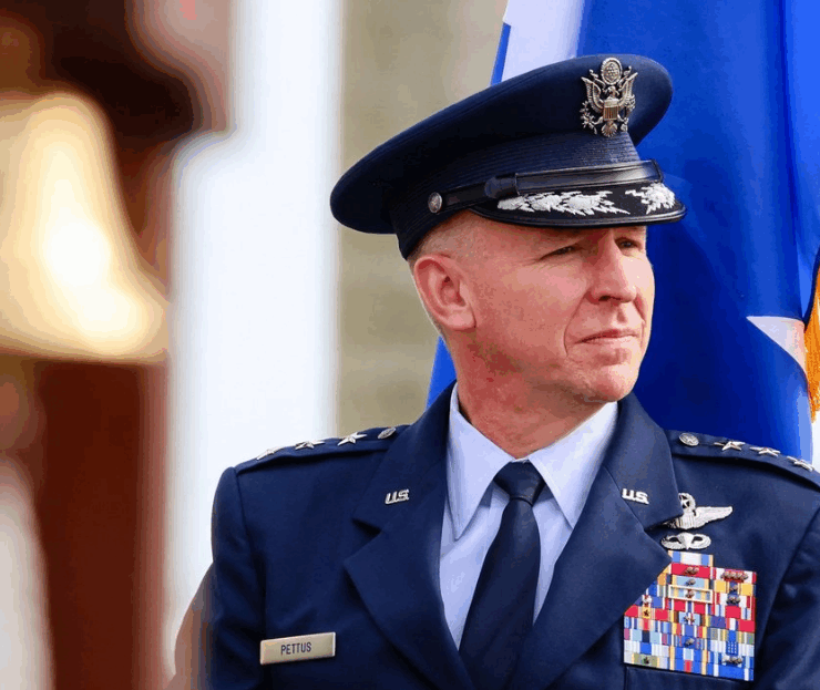 El nuevo jefe del Comando Sur de EEU supervisará las operaciones en el Caribe