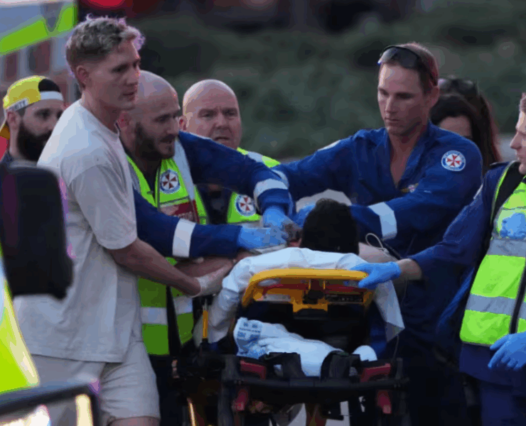 Se registran 11 muertos por tiroteo en Australia durante festividades