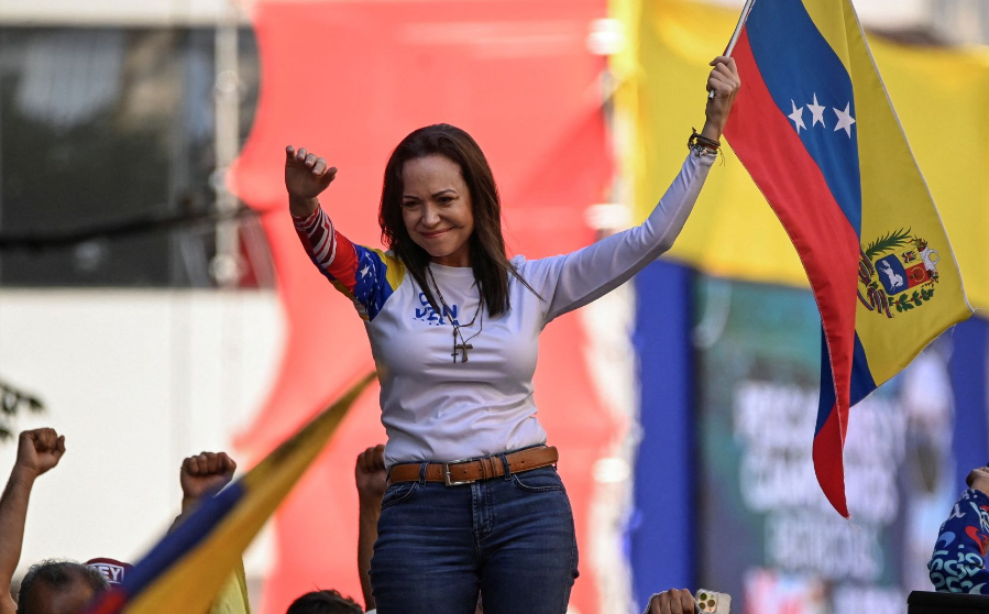 El osado escape de María Corina Machado a Oslo, usó todos los transportes disponibles