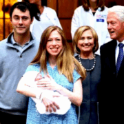 ¿Los Clinton declararán en el Caso Epstein? Trump desestima fotos