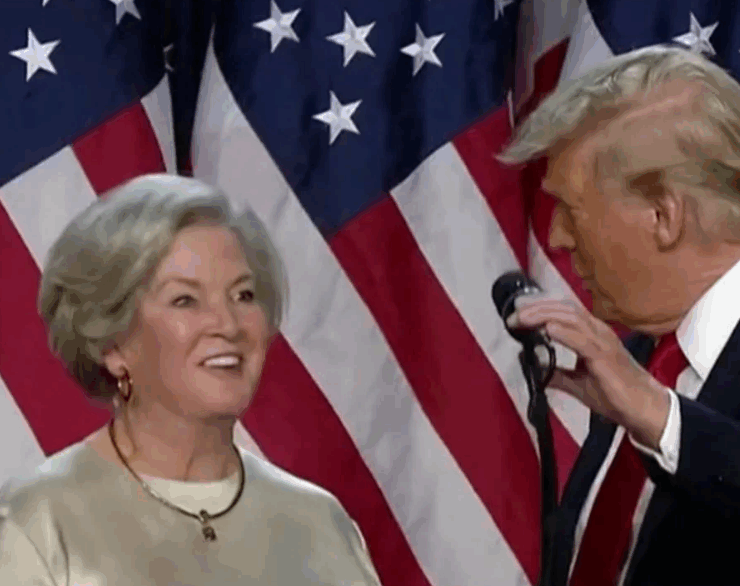 Jefa de gabinete de Trump hace una fuerte declaración sobre el presidente