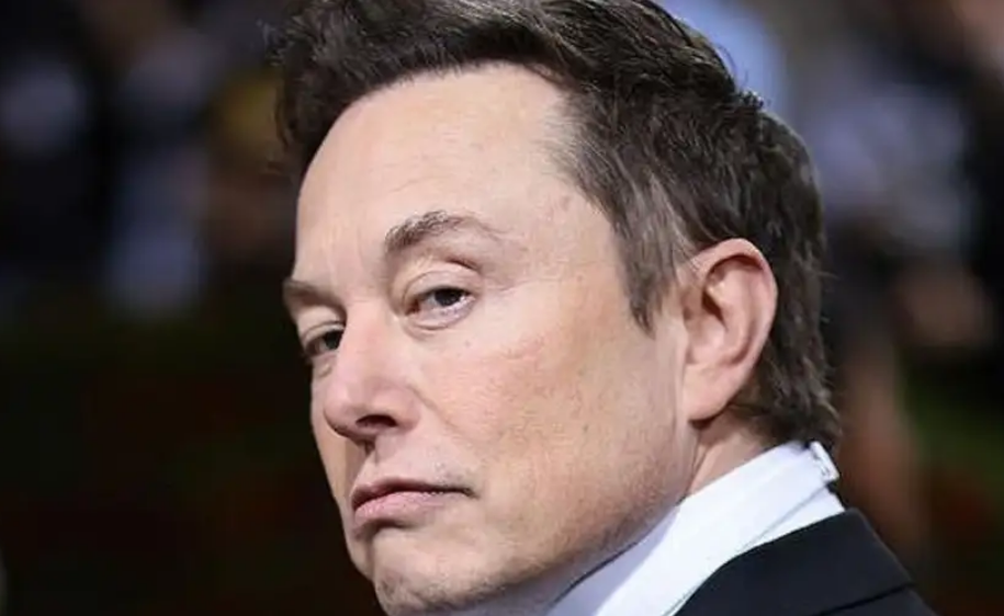 Elon Musk y el Restablecimiento de su Paquete de Compensación