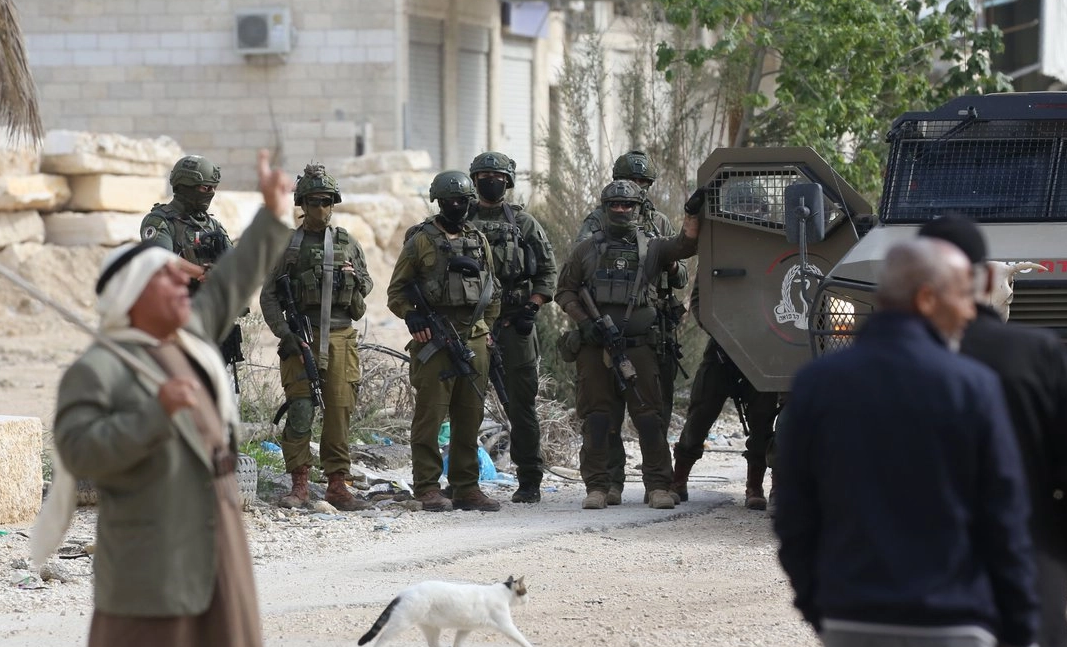 Legalización retroactiva y territorios evacuados