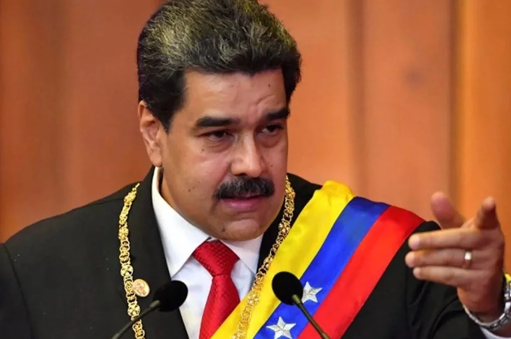 Maduro advierte de escalada de tensiones con EEUU y el uso de la fuerza