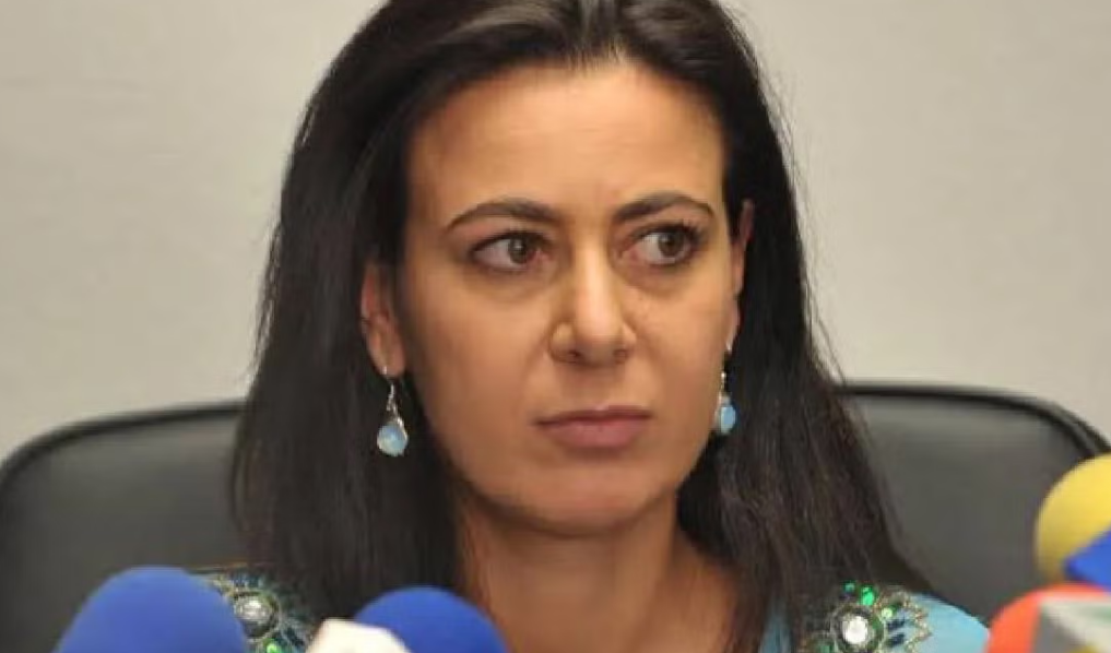 Mamá de Paulette demanda a Netflix por daño moral