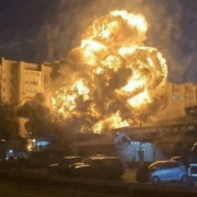 Ucrania bajo lluvia de misiles y drones, los ataques aéreos vuelven con fuerza