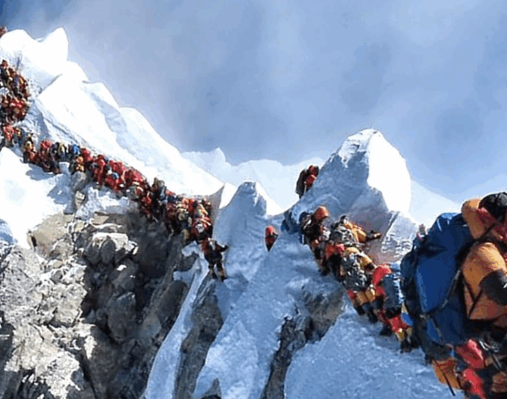 Nepal endurece los requisitos para escalar el Everest