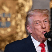 EEUU pide a todos los estadounidenses abandonar Venezuela lo más rápido posible