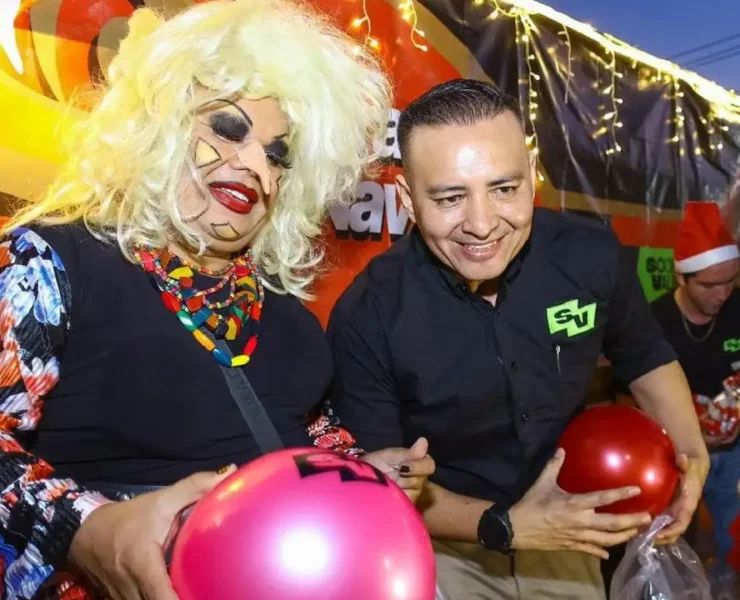 Caravana de Navidad recorrió las 47 comisarías con unión y solidaridad