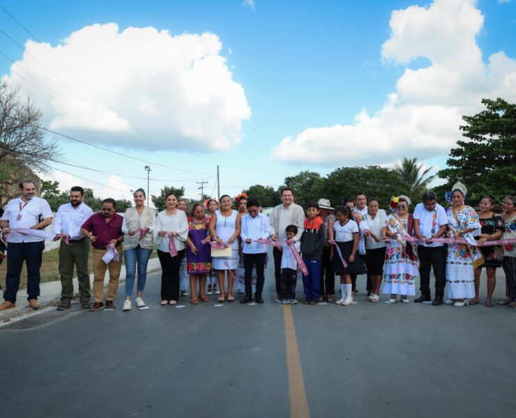 Después de 20 años por fin una carretera digna para Sahcabá y Xocchel