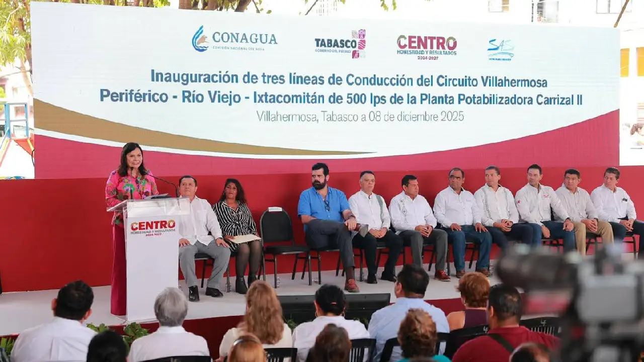 Entregaron obras de agua potable que transforman Centro