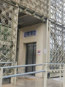 La atención oportuna a los reportes ciudadanos llevaron a la rehabilitación del puente peatonal en el Periférico de Mérida