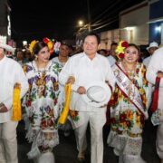 Orgullo y Tradición: Joaquín Díaz Mena lidera la gran coronación de la Reina de la Feria de Reyes Tizimín 2026