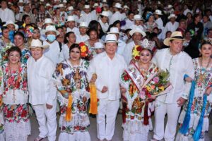 El mandatario estatal presidió el acto protocolario y destacó el valor cultural de la feria como espacio de convivencia comunitaria.