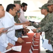 Reconocieron a 700 trabajadores y héroes solidarios