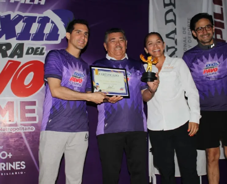 Rommel Pacheco encabezó el Medio Maratón del Pavo “Ponte Pila”