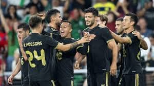 En 2025, la Selección Mexicana celebró importantes logros al conquistar la CONCACAF Nations League y la Copa Oro, consolidando su dominio regional pese a los altibajos en partidos amistosos.