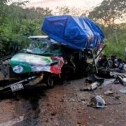 Un Viaje de Fe que Terminó en Horror: 15 antorchistas de Espita resultan lesionados en grave accidente en la Muna–Maxcanú