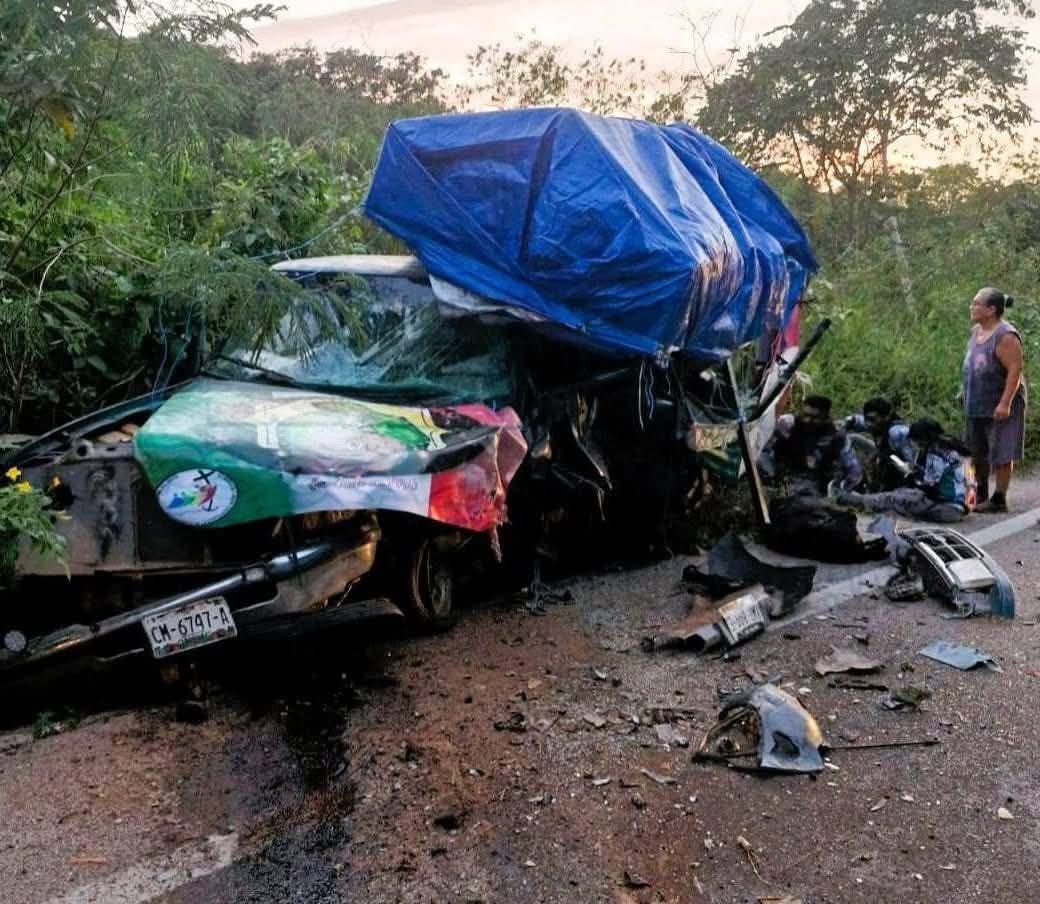 Un Viaje de Fe que Terminó en Horror: 15 antorchistas de Espita resultan lesionados en grave accidente en la Muna–Maxcanú