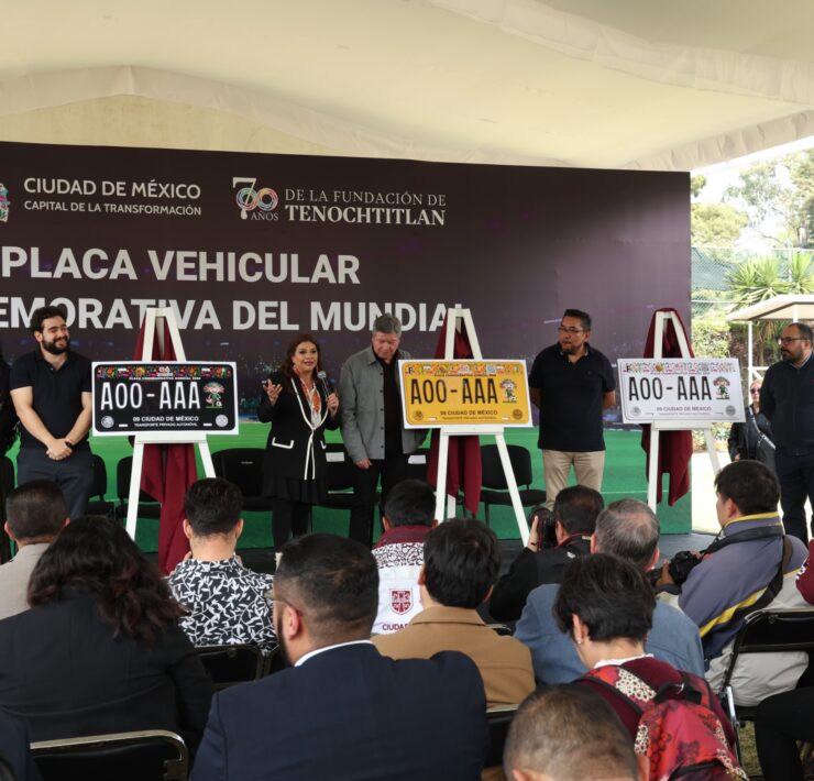 CDMX apuesta por el coleccionismo automotriz: lanzan placa conmemorativa del Mundial 2026, una estrategia para atraer ingresos y fortalecer la identidad futbolera