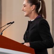 México llama a un enfoque integral frente al fentanilo tras decreto de Trump