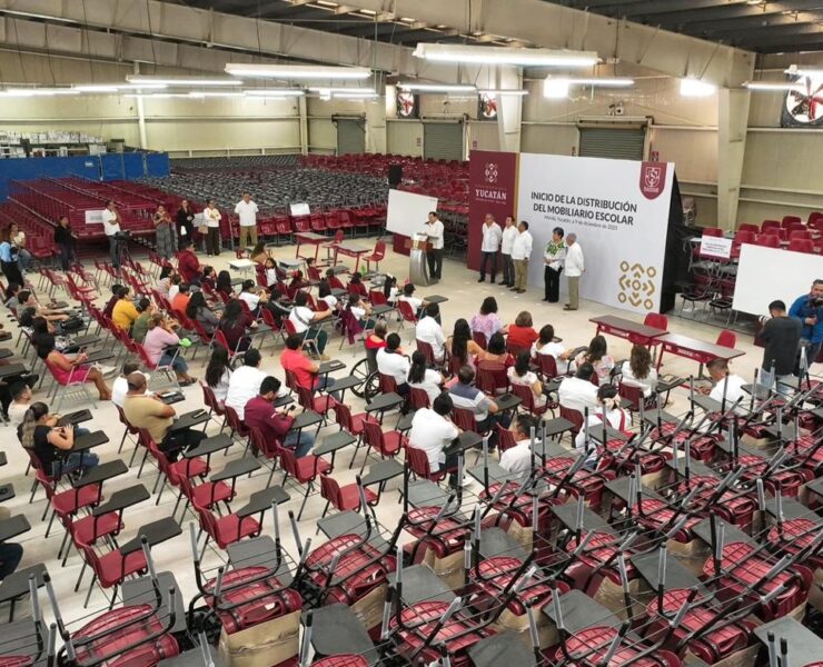 Yucatán transforma sus escuelas con nuevo mobiliario escolar